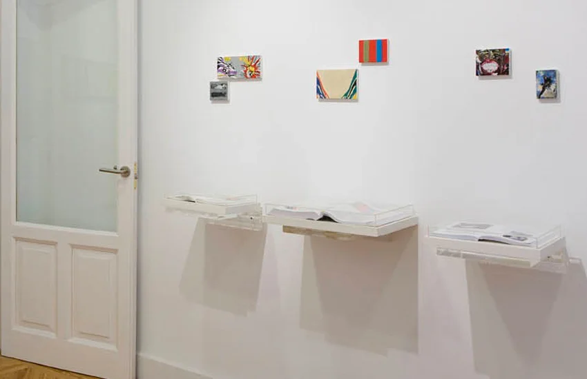Nueva Miradas: 14 Artistas Brasileños Contemporáneos Brazilian contemporary art group show at Fernando Pradilla Gallery in Madrid, Spain. June 2009. Ph otos: Ding Musa