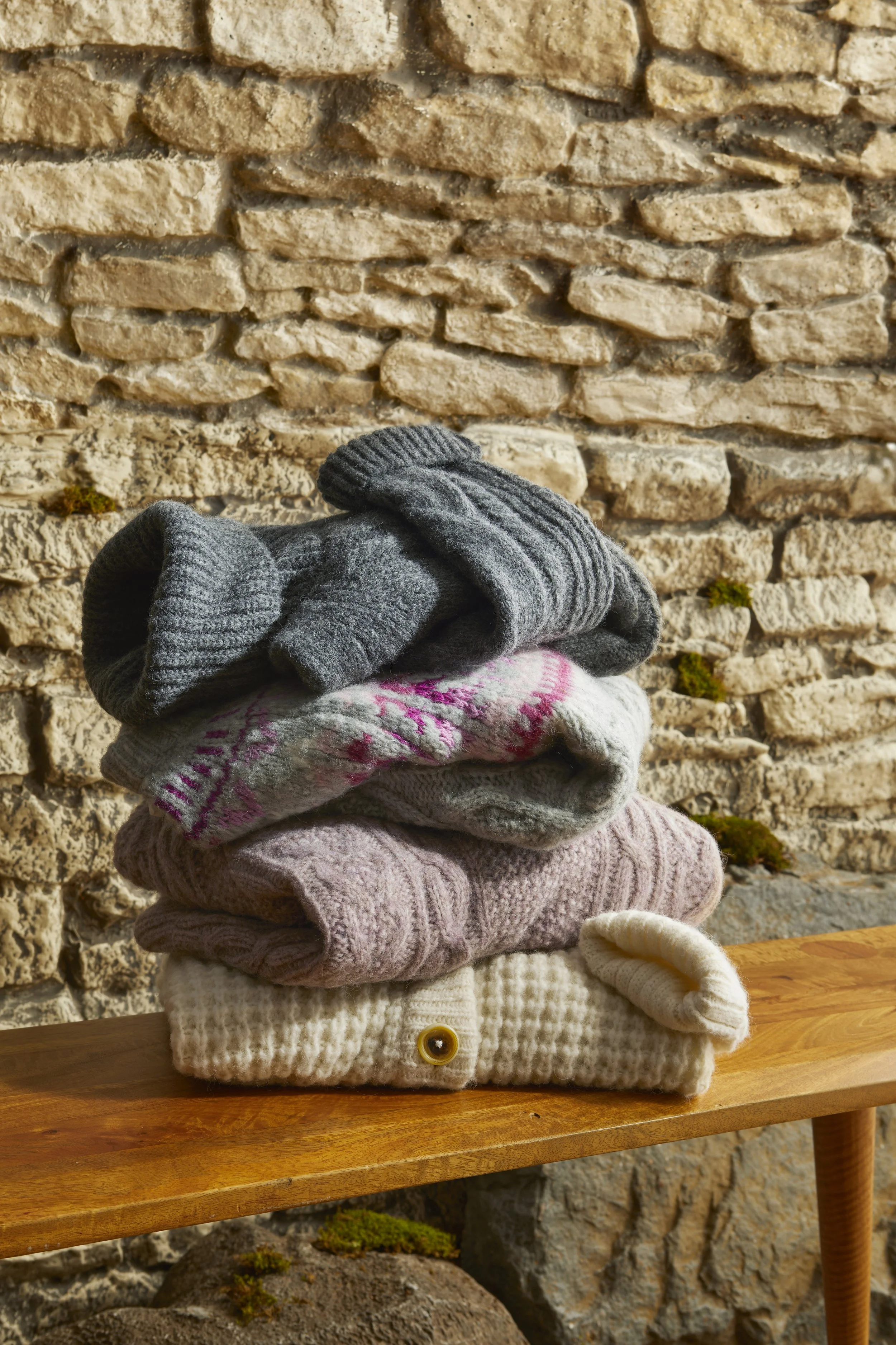 HO23_Faherty_Womens_Frost_Sweater_Assort_100v1.jpg