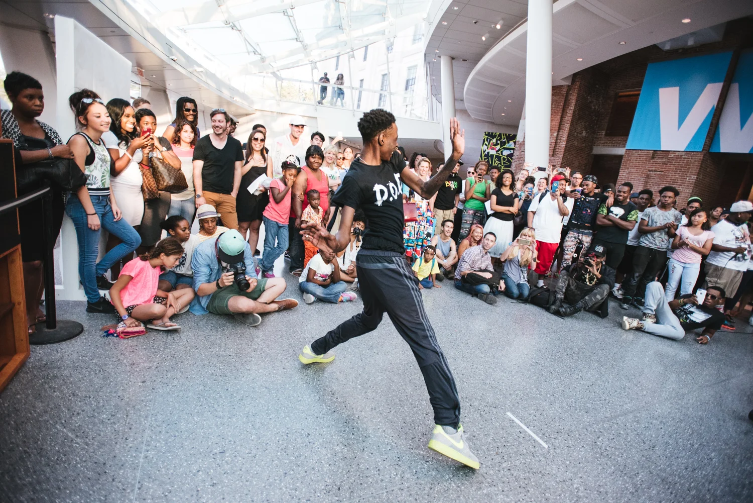 SneakerDance_MM-1463.jpg