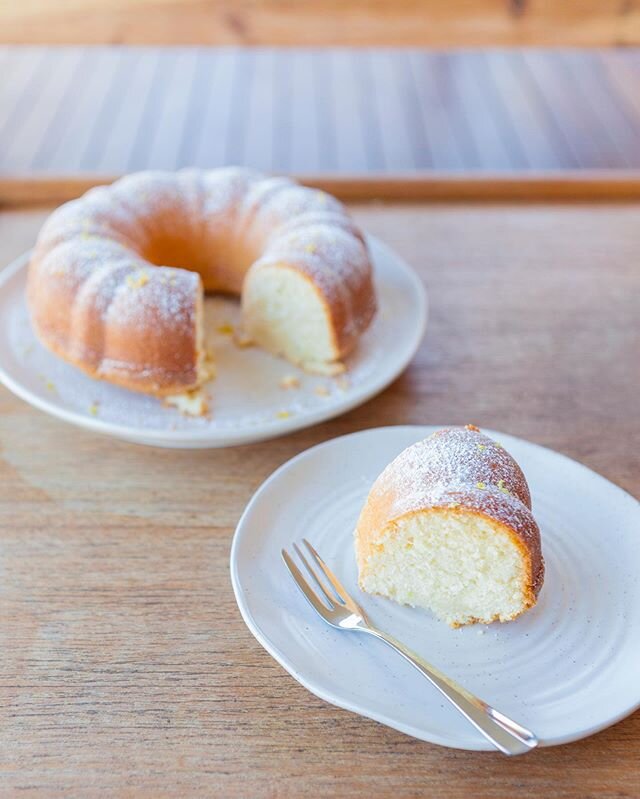 Bundt perfection in the form of a lemon yoghurt cake. 
One more test run before I post the recipe I think. You know just to triple check.