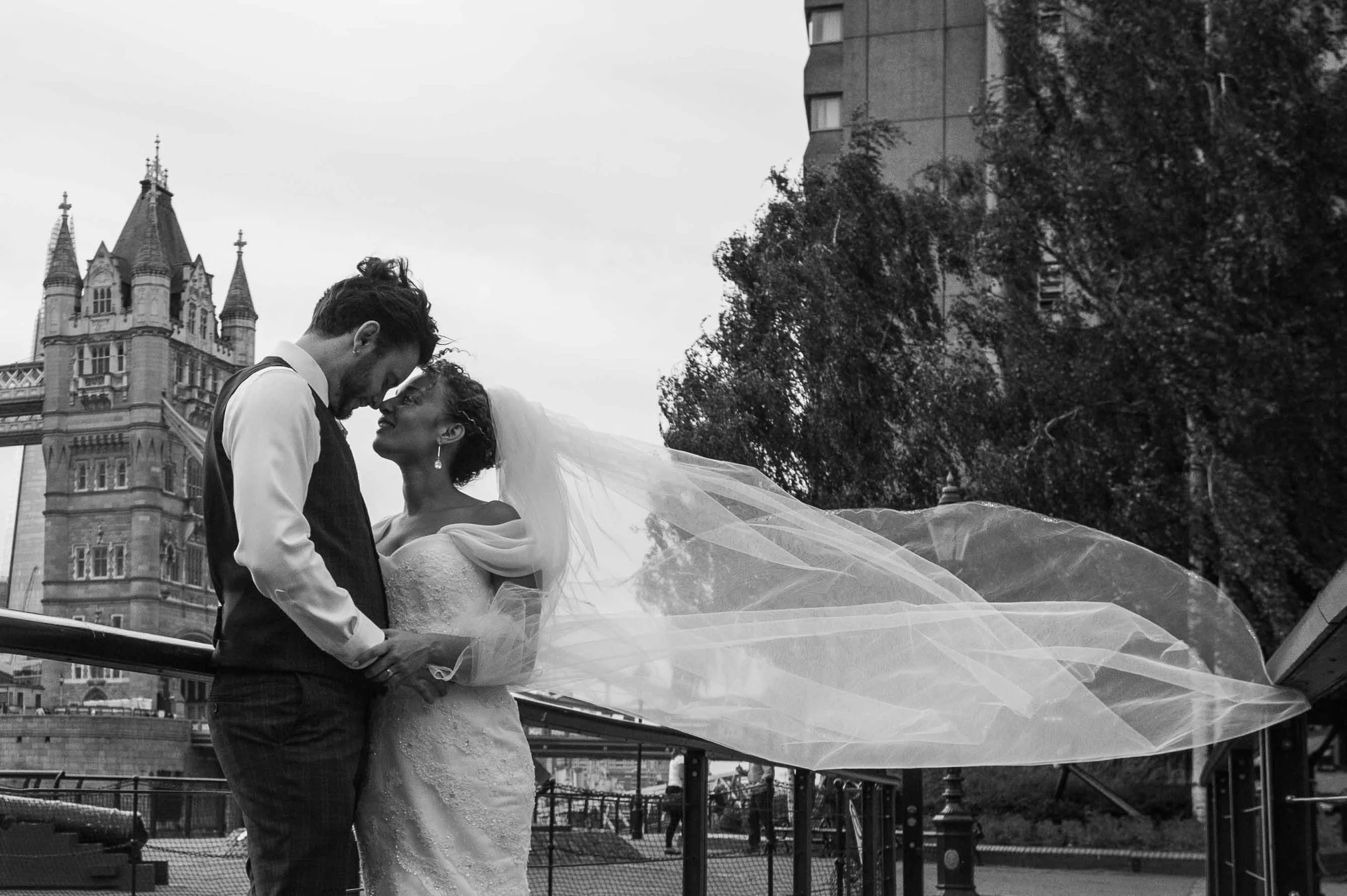   Leanne &amp; James   Tower Bridge London 