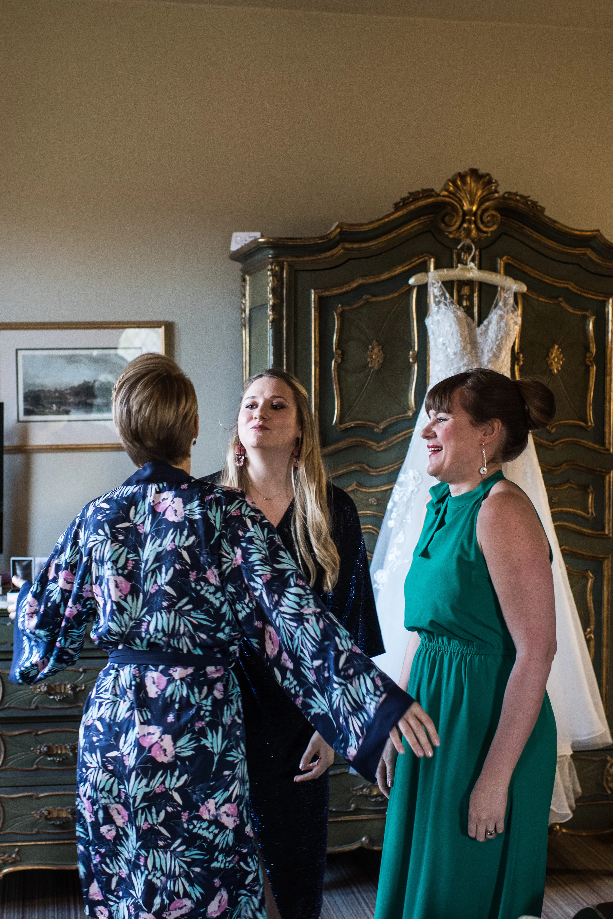 Emma&LeeWed_Medium (31 of 242).jpg