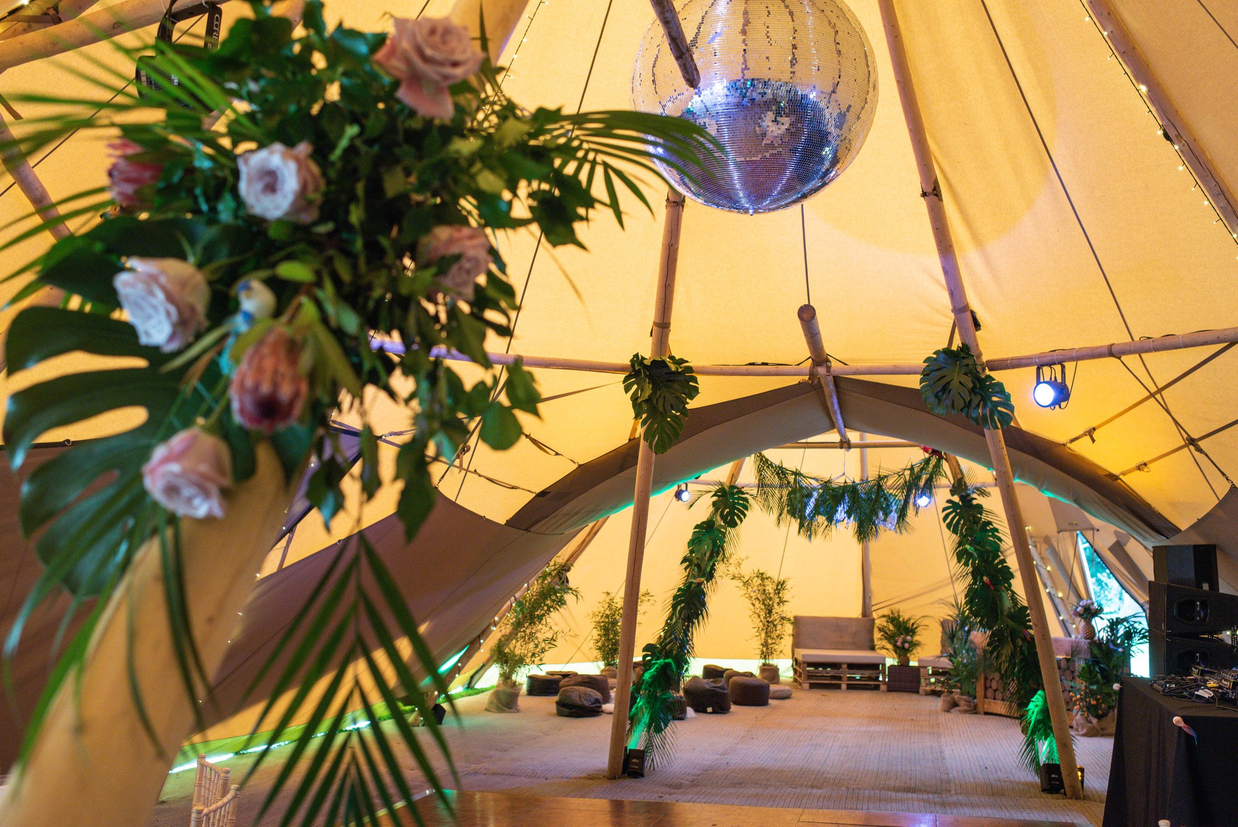 Tipi Wedding (250 of 411).jpg