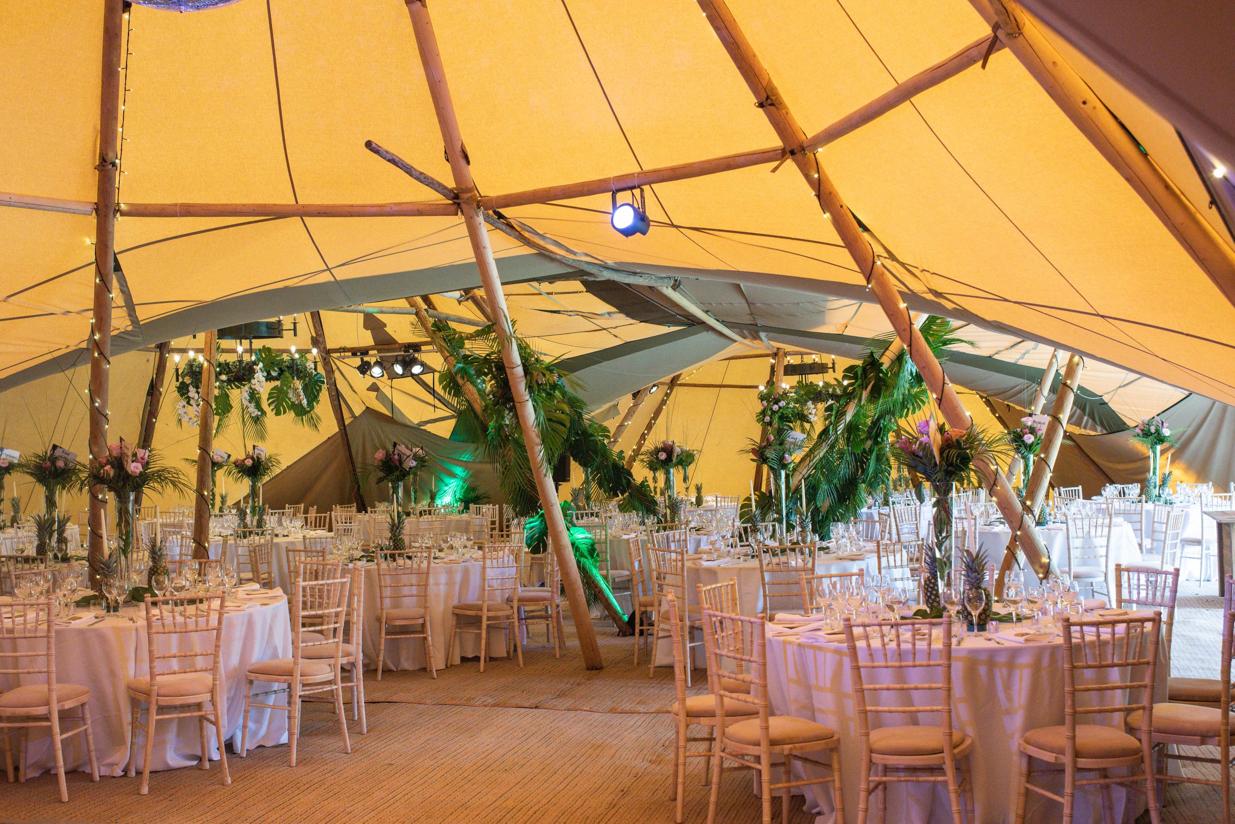 Tipi Wedding (253 of 411).jpg