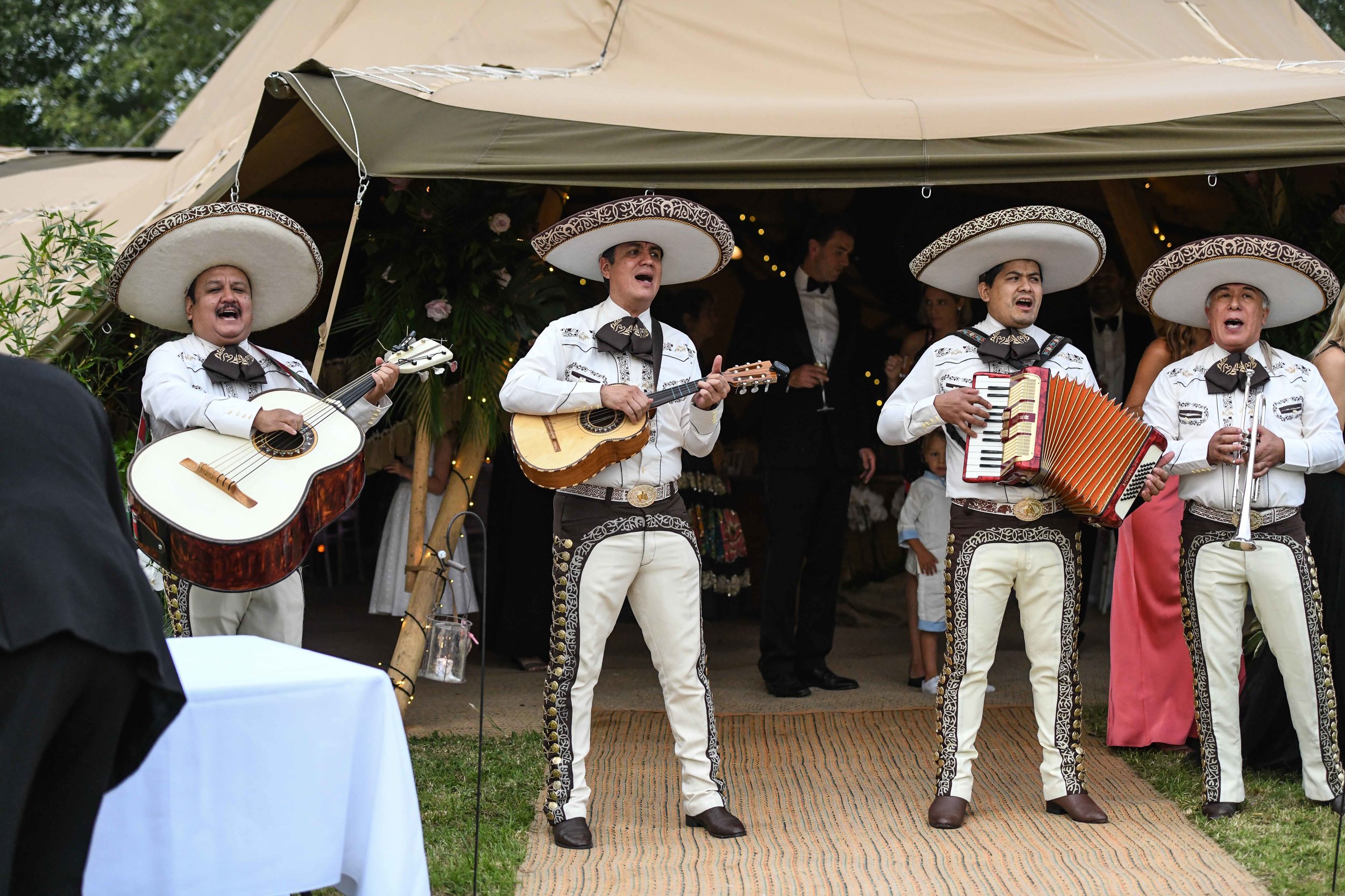 Tipi Wedding (266 of 411).jpg