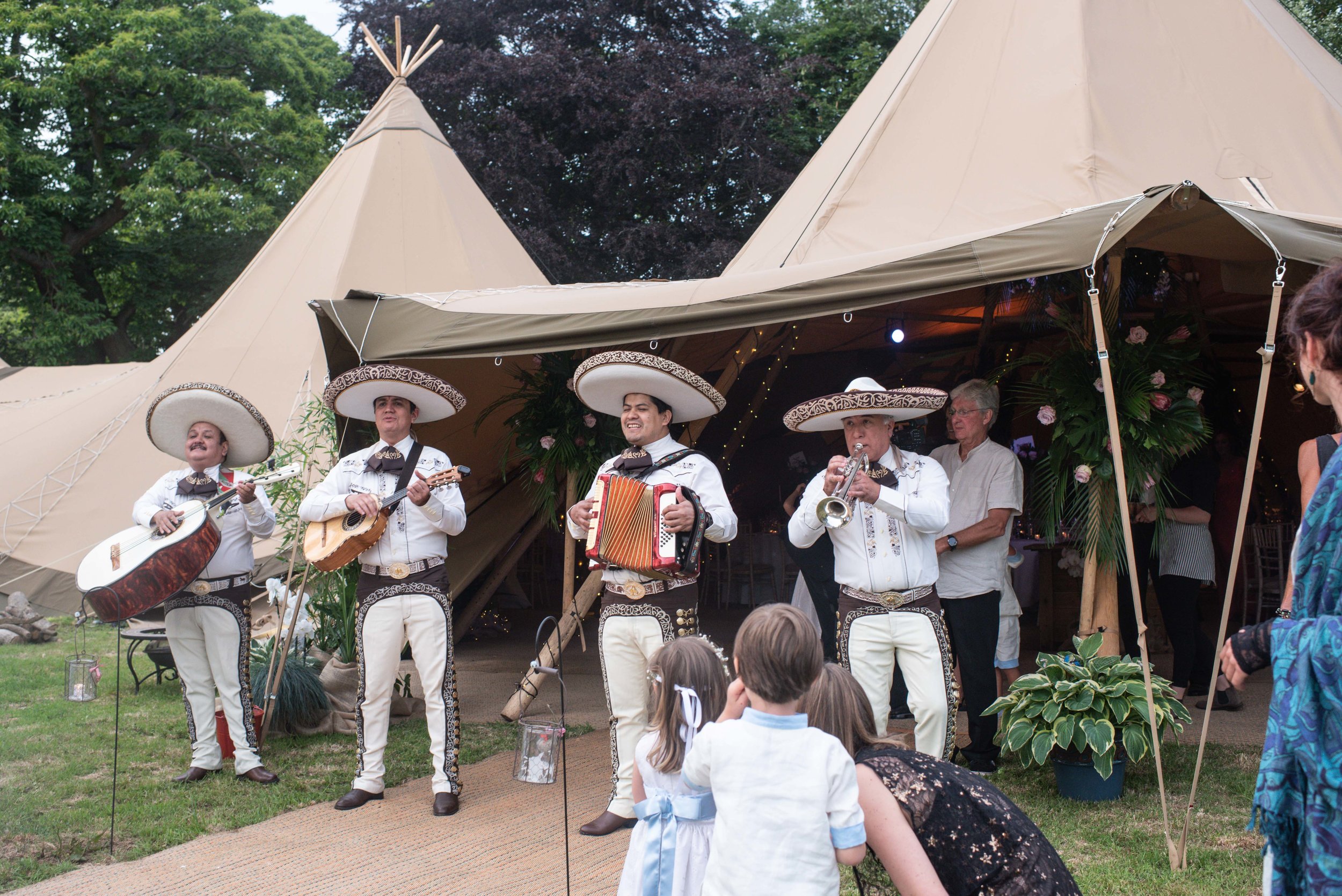 Tipi Wedding (269 of 411).jpg