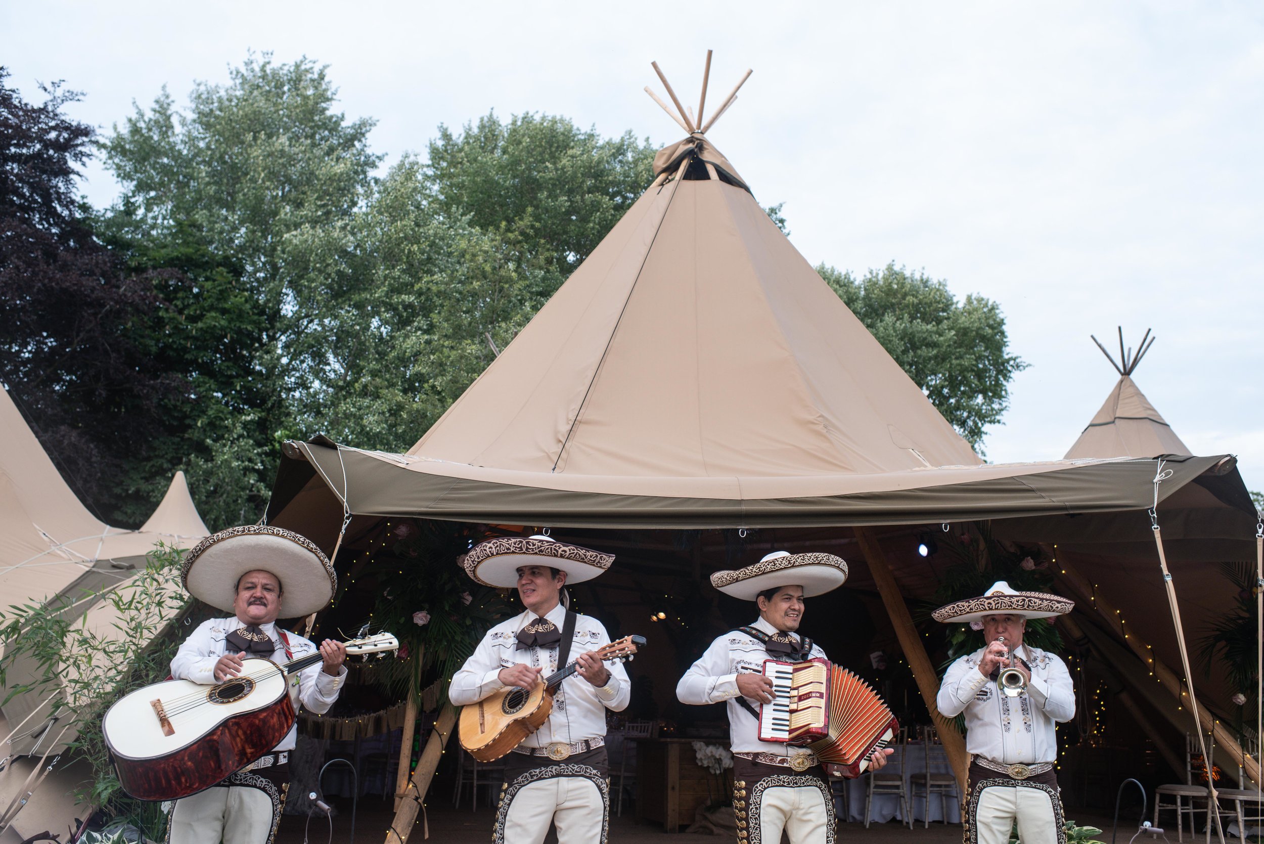 Tipi Wedding (271 of 411).jpg