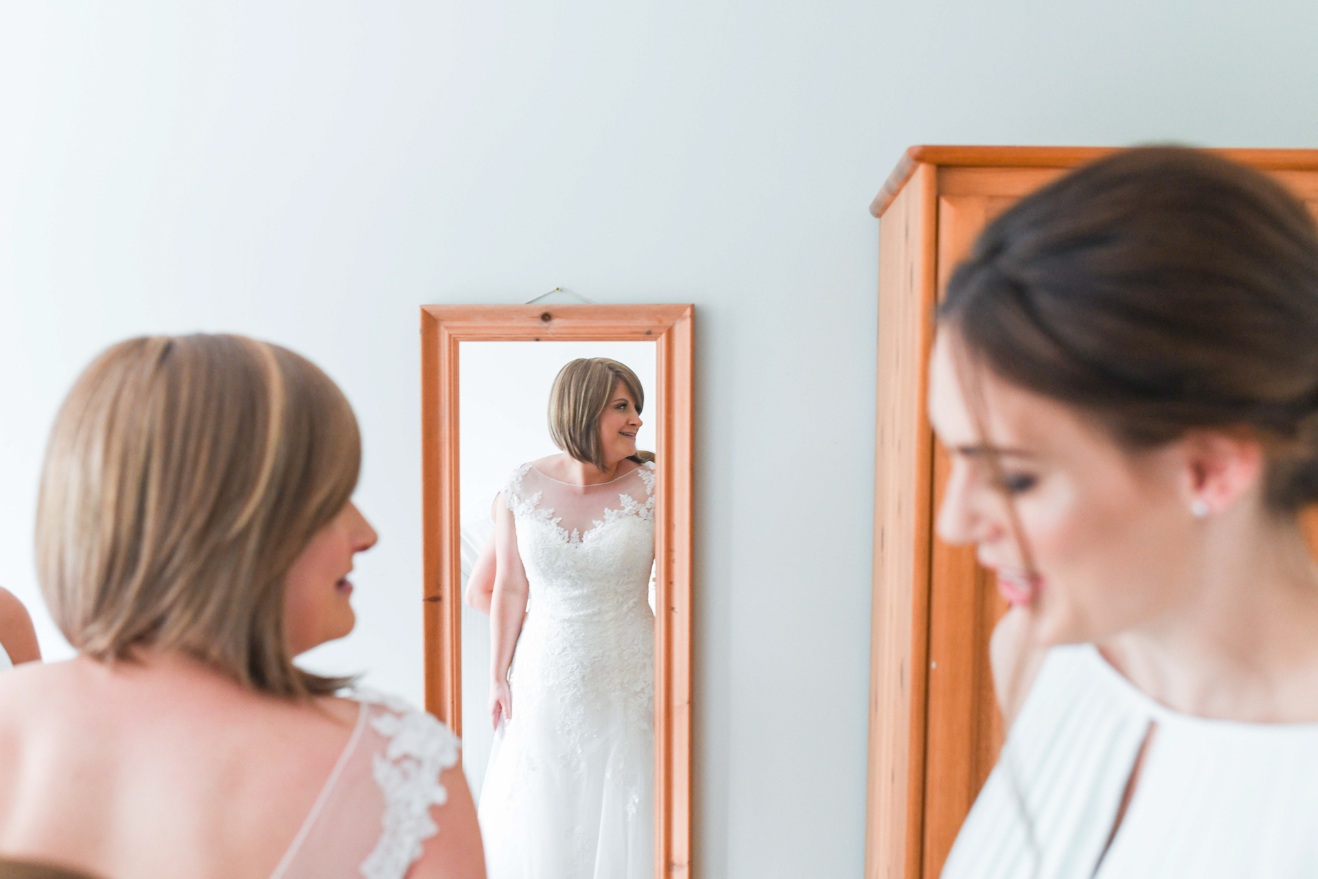 Lillibrook Manor Barn Wedding, Maidenhead, Alexandria Hall Photography (7 of 82).jpg