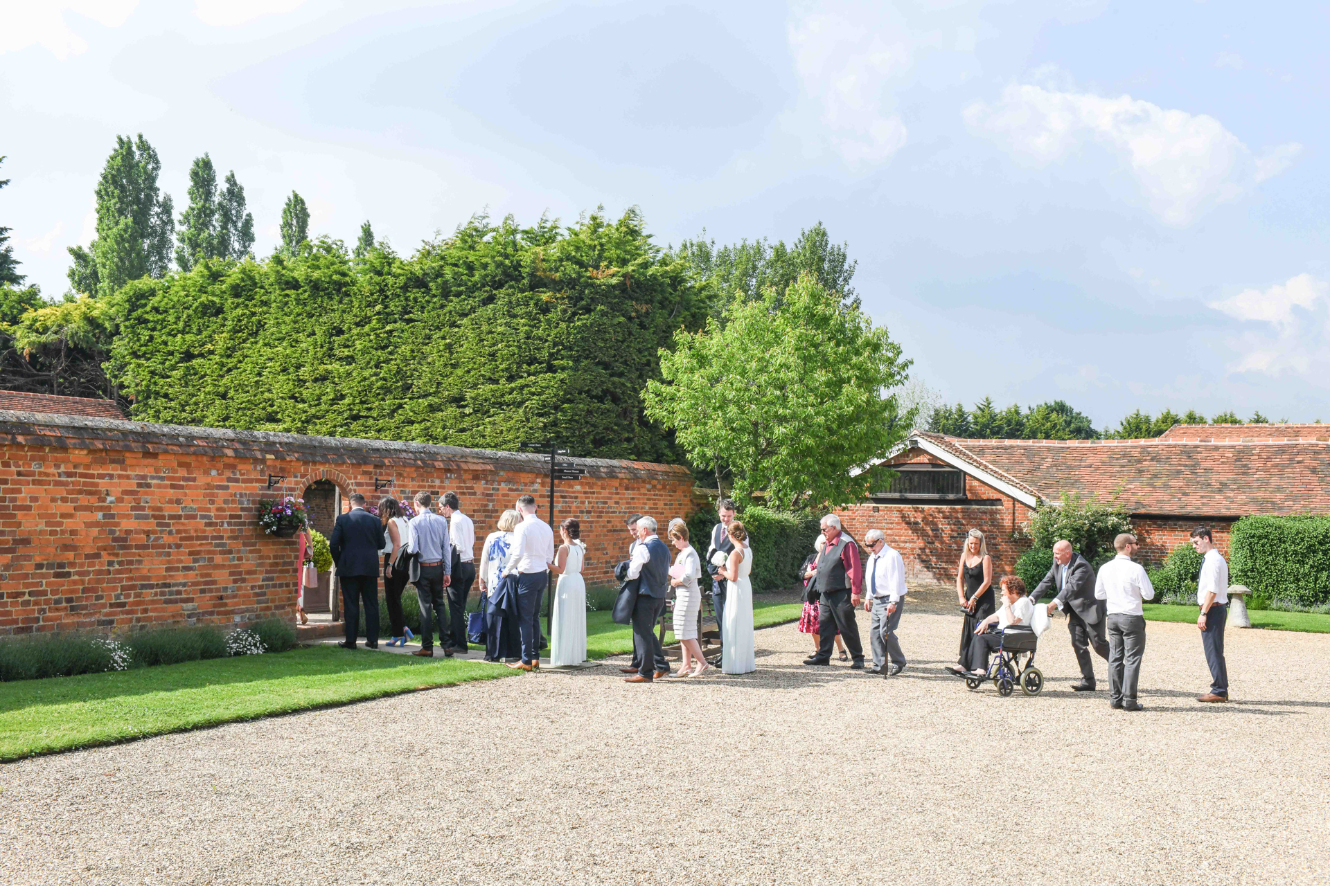 Lillibrook Manor Barn Wedding, Maidenhead, Alexandria Hall Photography (61 of 82).jpg