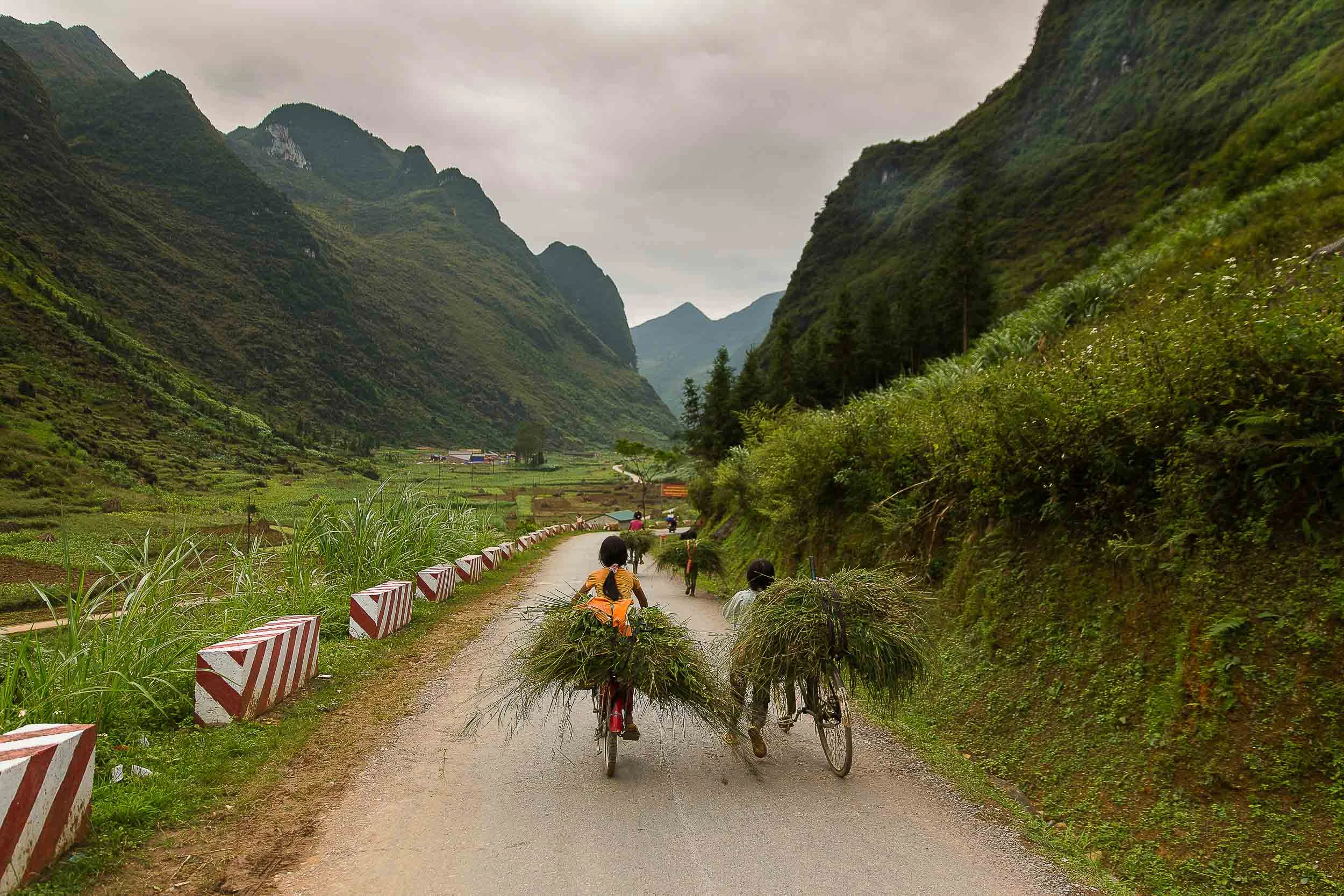 Emily Kan Food and Travel Photographer Dong Van Vietnam .jpg