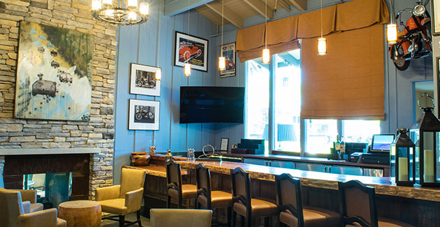  Quail Lodge Resort and Golf Course | The Covey Bar and Restaurant 