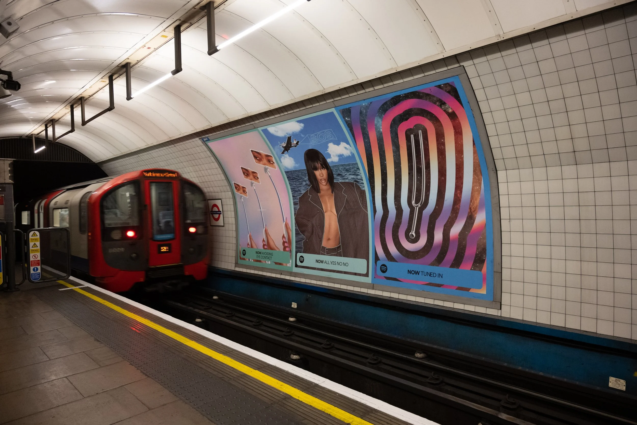 Spotify Now X16 King_s Cross LUL London C_001.jpg