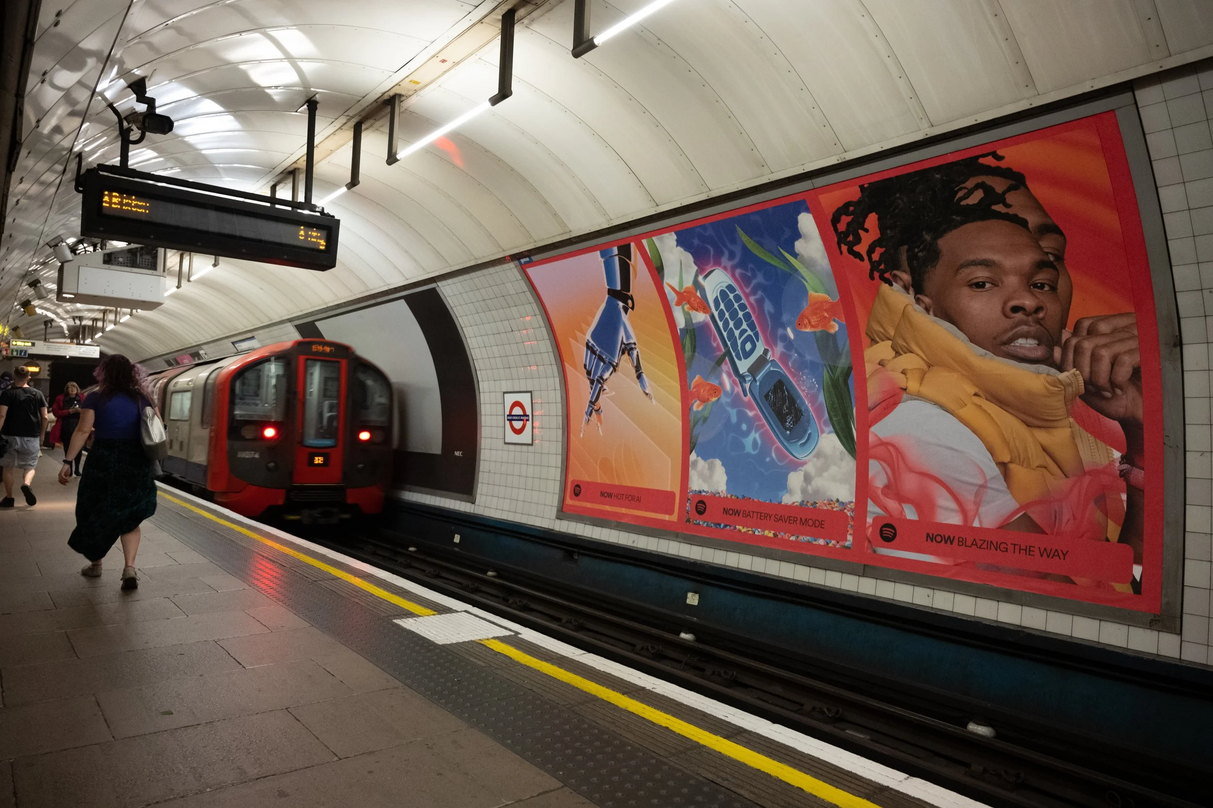 Spotify Now X16 King_s Cross LUL London D_005.jpg