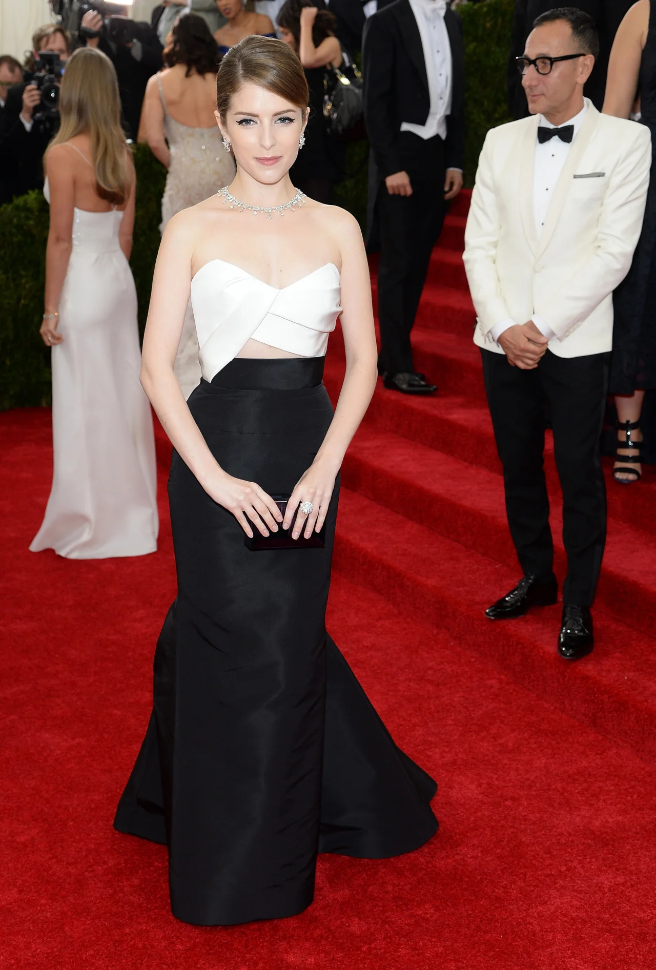 luckymag:

Met Gala 2014: Anna Kendrick in J. Mendel »