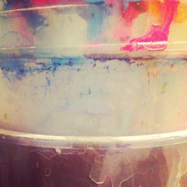 lldn:

Paint remnants #paint #water #drops #cupsoncups