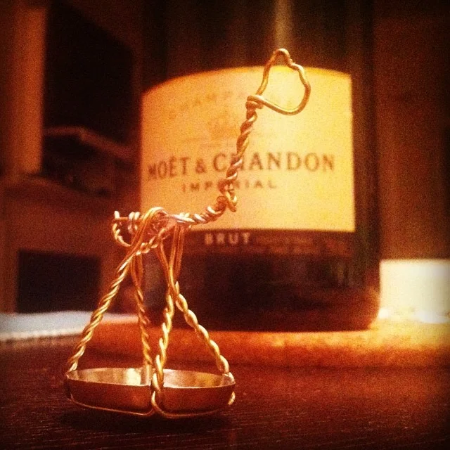 lldn:

Moët Giraffe #freetime #moet #champagne #giraffe