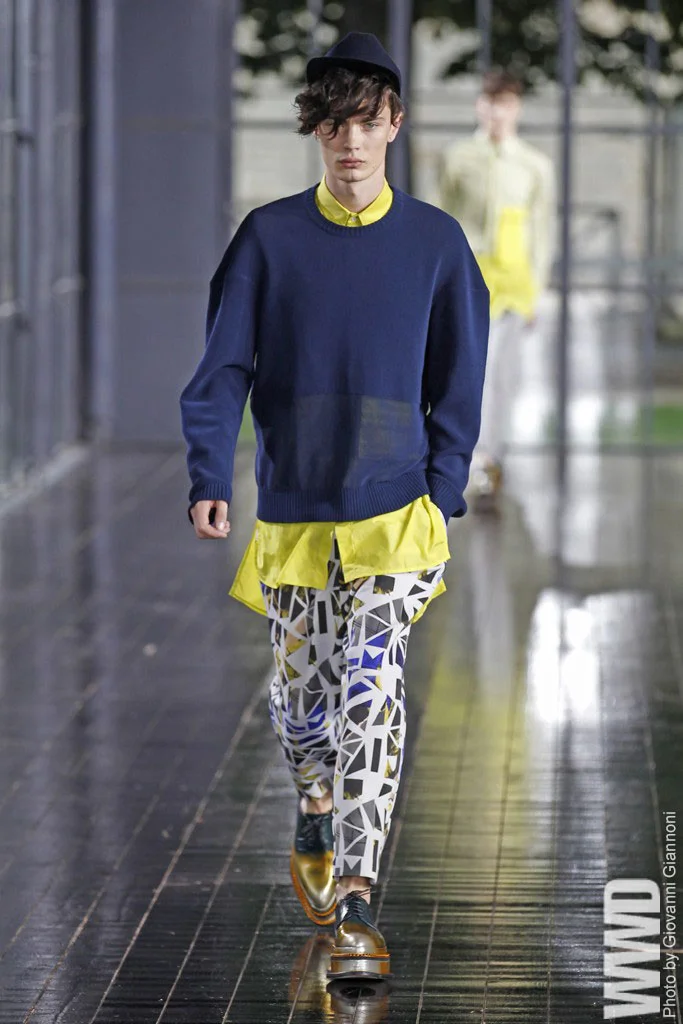 womensweardaily:

Men’s Shoe Trend: Metallics
John Galliano Men’s RTW Spring 2014