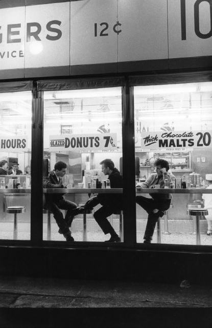 k-a-t-i-e-:

USA, 1962
Wayne Miller