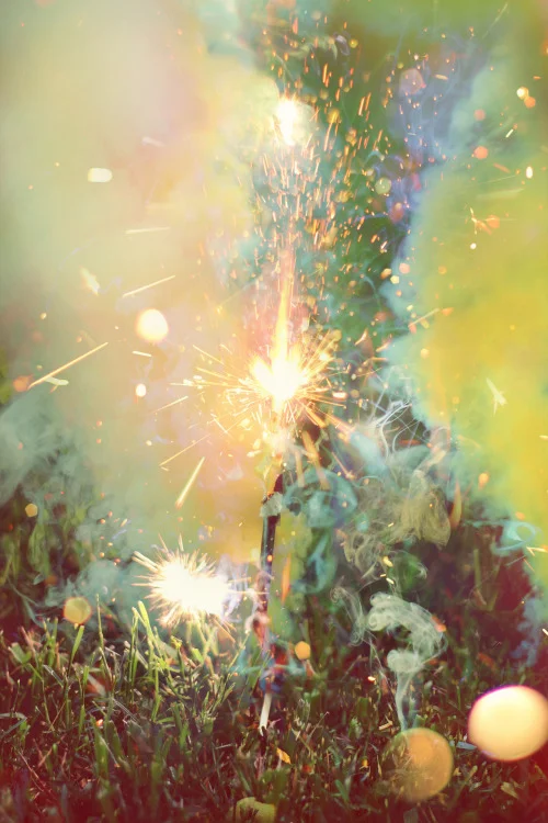 reneelouiseanderson:

Fourth of July v. 2.0