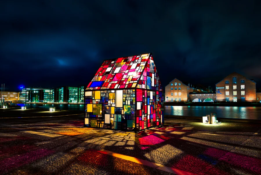 the-iridescence:

by Andreas Steen