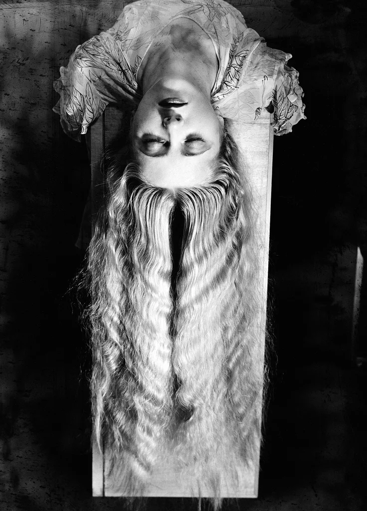 misswallflower:

by Man Ray, 1929