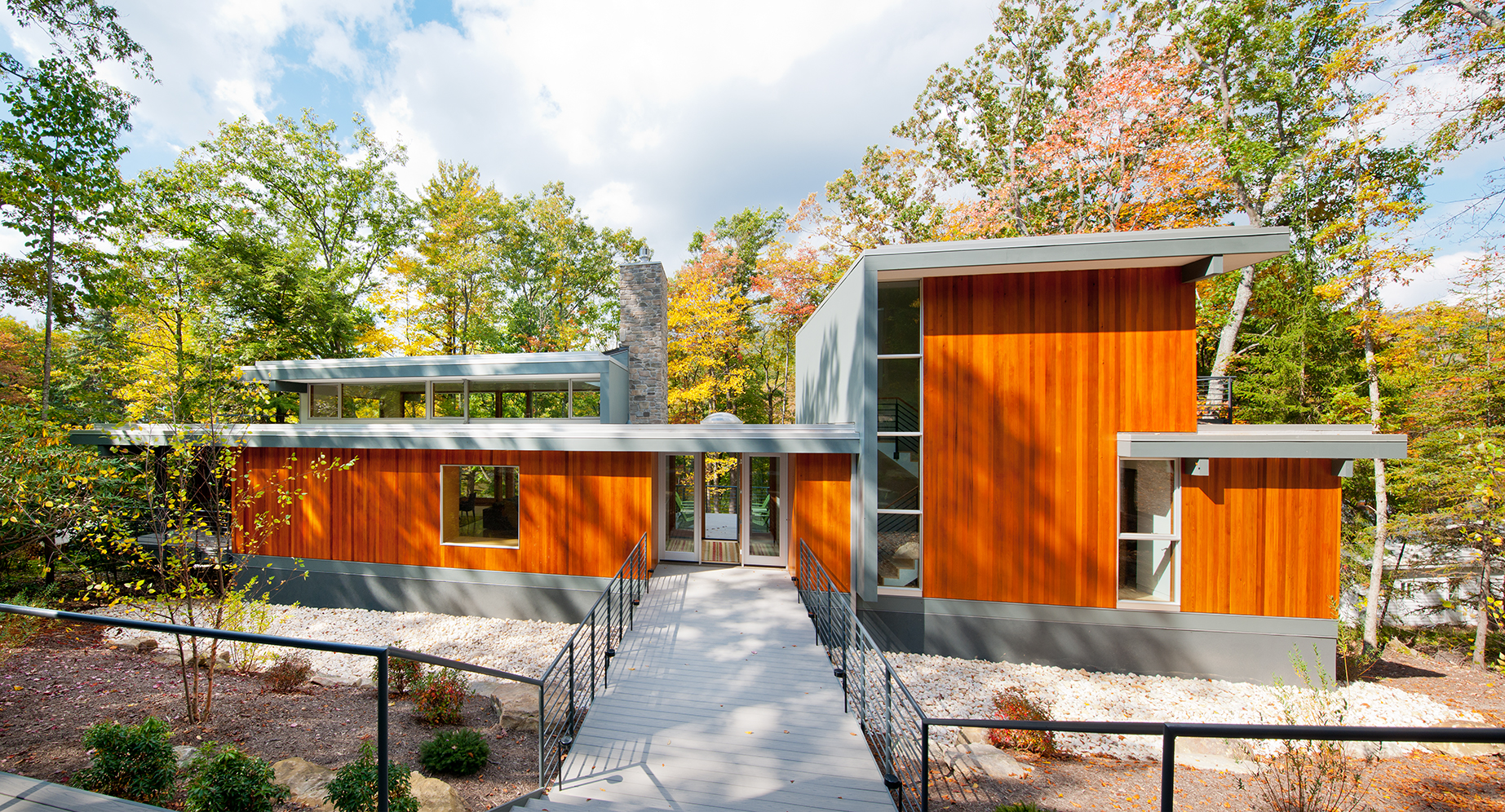 custom-modern-home-deep-creek-lake-laurel-lane-04.jpg