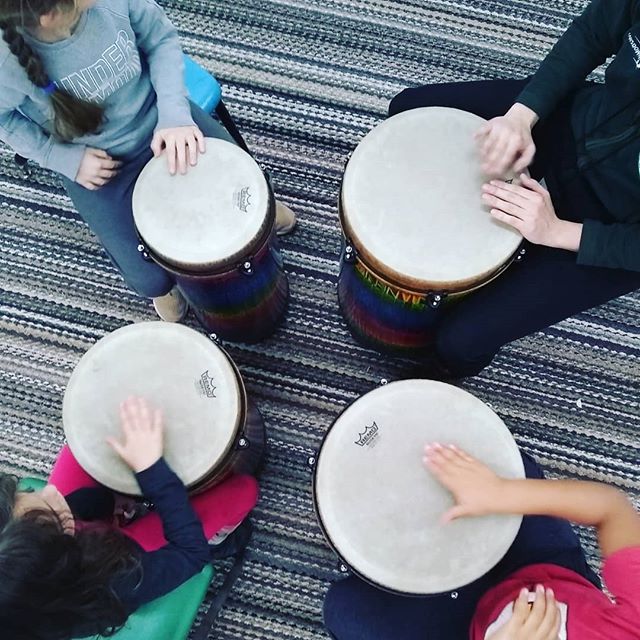 Beginning percussion ensemble works on sight reading and playing rhythms together. #elsistemainspired #musicworks #percussion #workingtogether