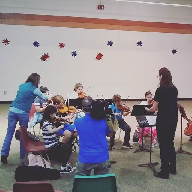 Some of our students got to meet @tammywatford while recording for an upcoming segment! Tammy, thank you for coming to see our students! #musicworks #violin #cello #asheville #neverstoplearning #elsistemainspired #orchestra