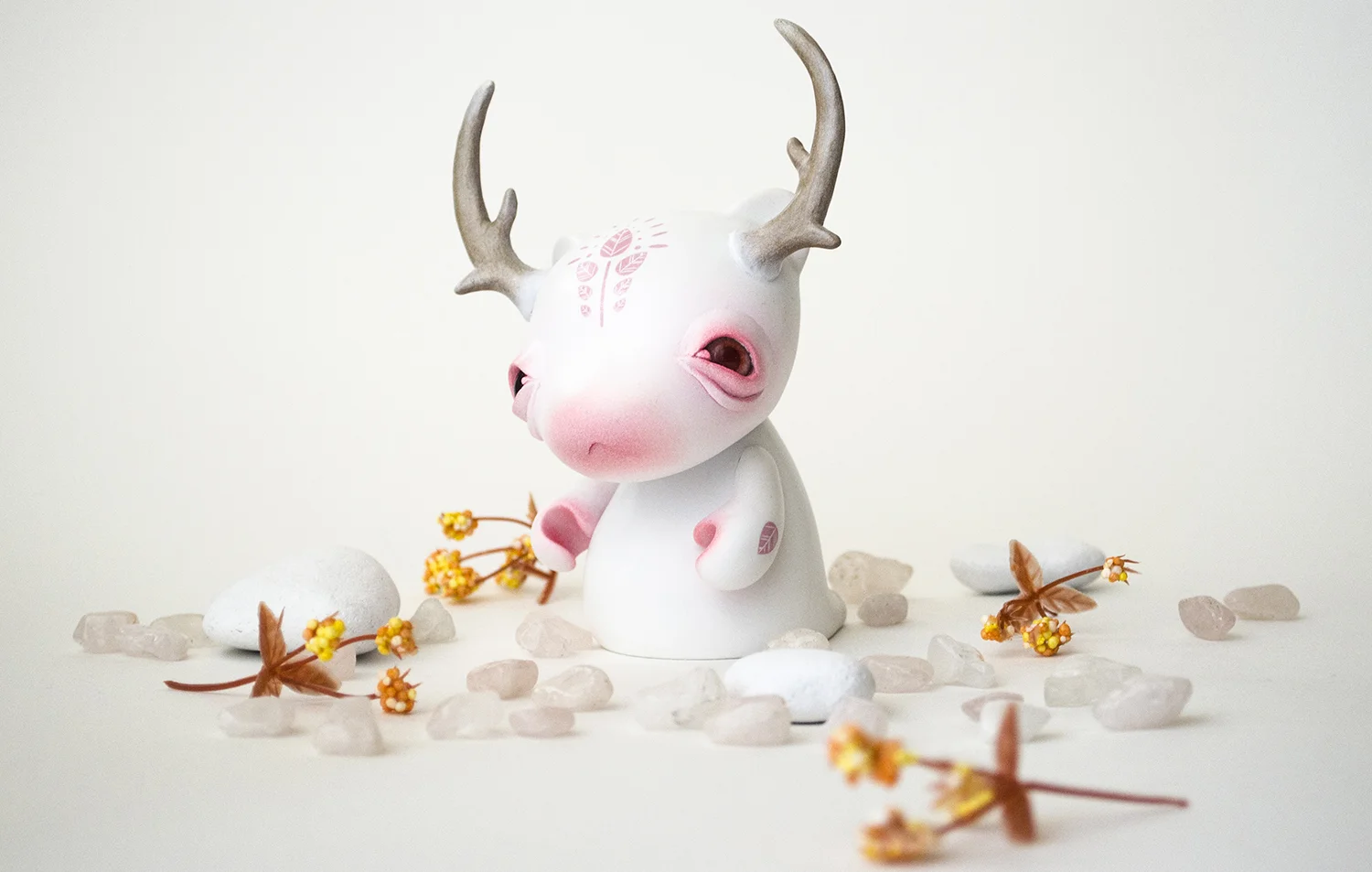 tomodachiisland_kidrobot_rooz.jpg