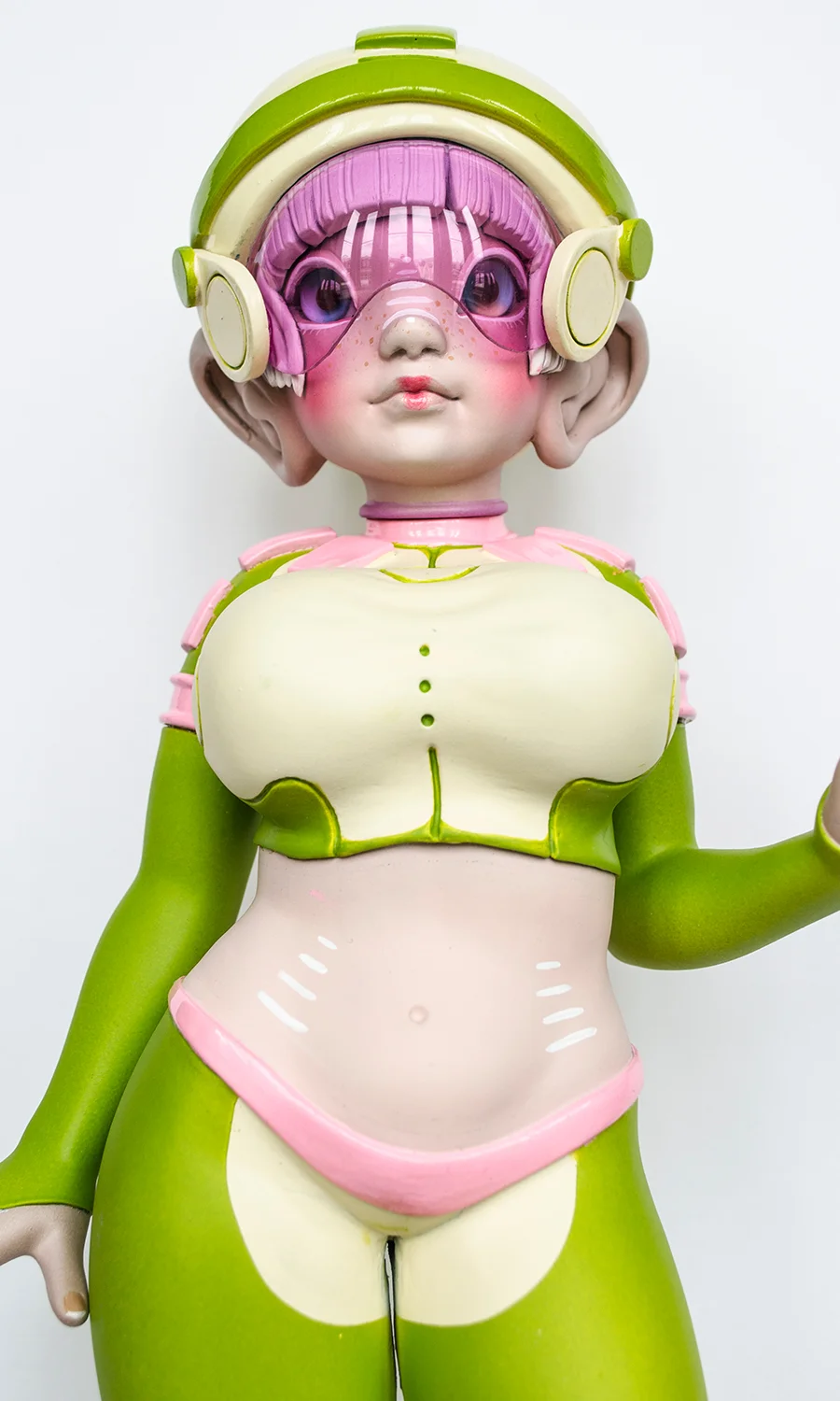 tomodachiisland_bode_broad_custom_ori_scifi_pinup.jpg