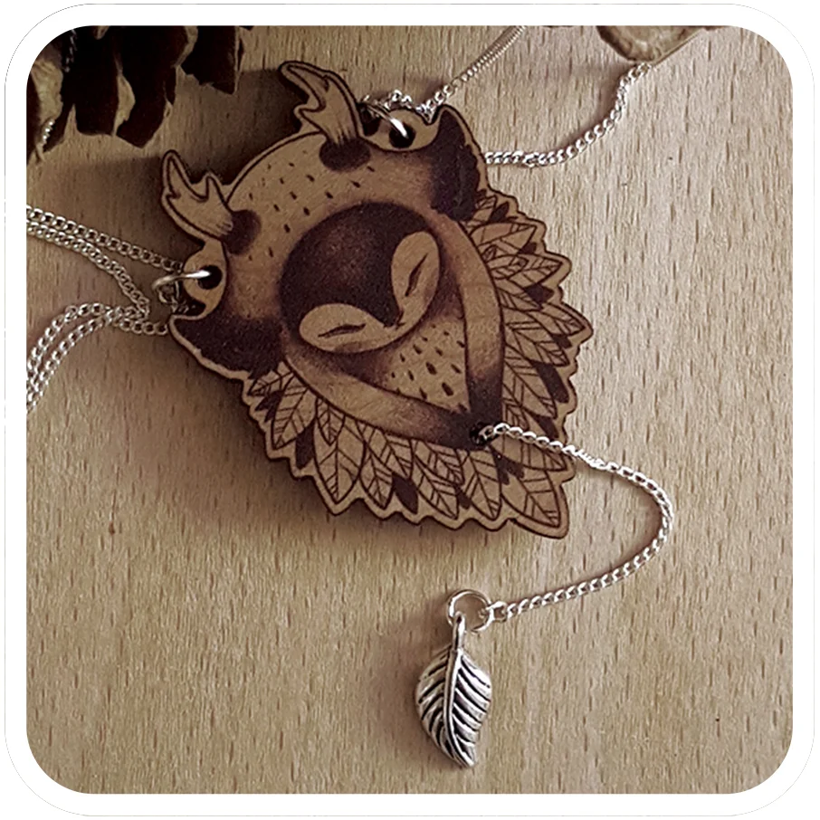tomodachiisland_necklace_wood_slumbering_guardians.jpg