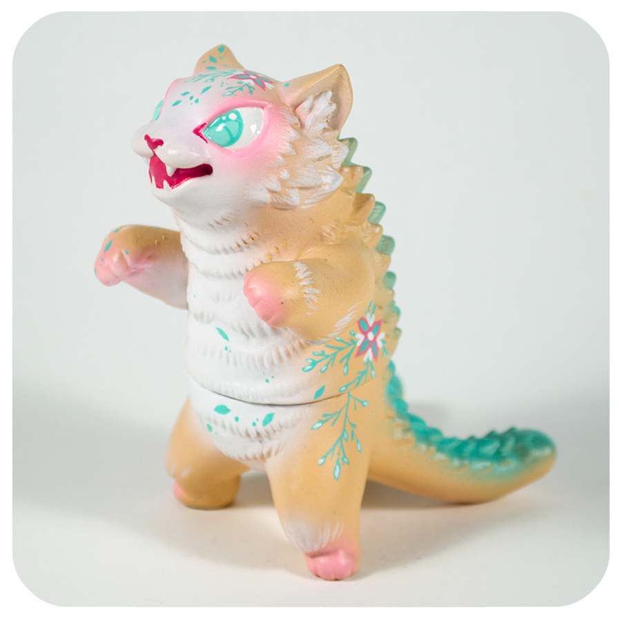 custom_negora_sofubi_art_toy_tomodachi_island_mark_nagata_max_toy_company.jpg