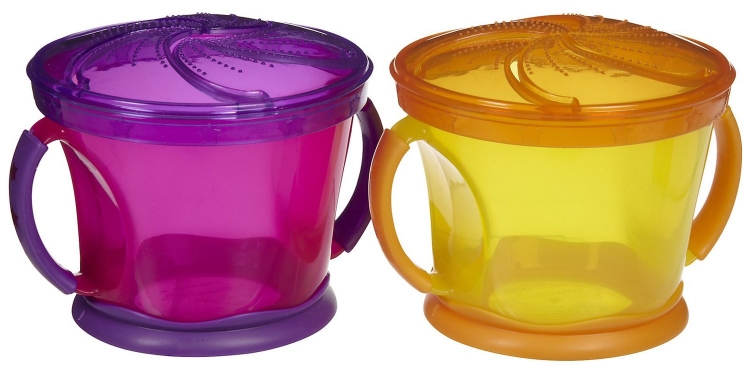 These are the Munchkin Snack Catchers that you can find on diapers.com. I'm not paid to endorse these products, I just think they're pretty great. 