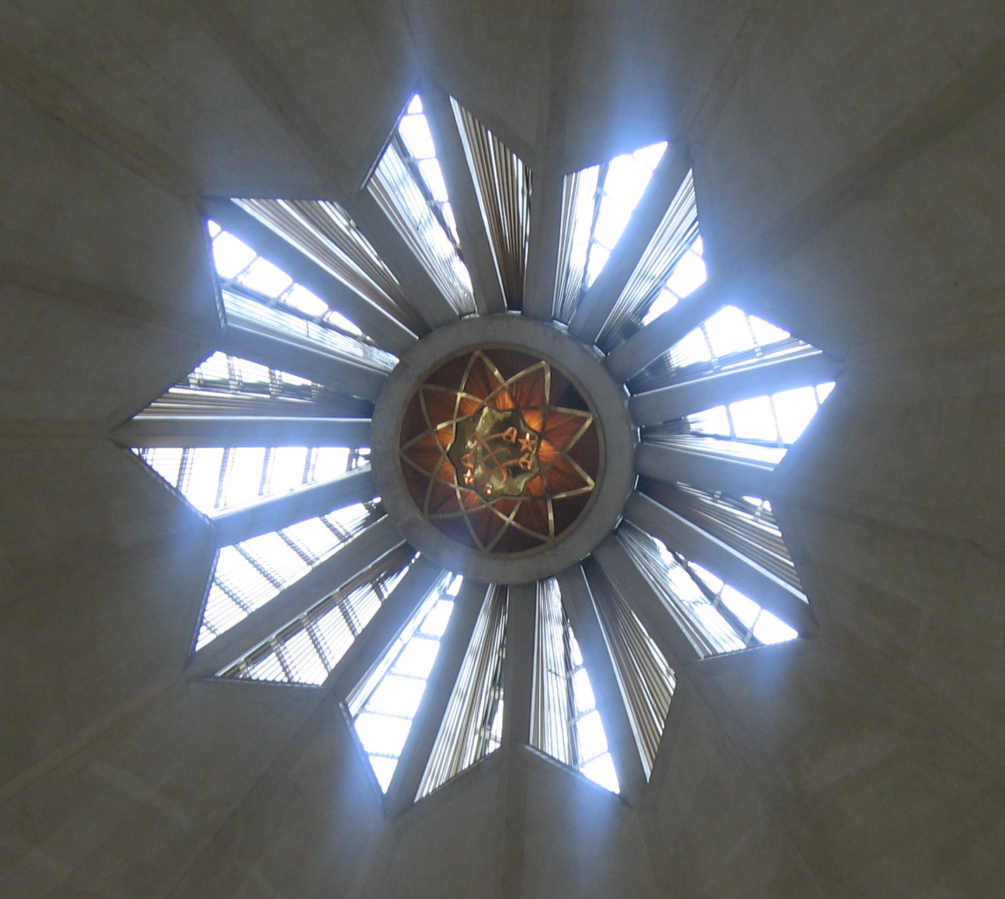 Lotus_Temple_-_Delhi,_various_views_(3).JPG