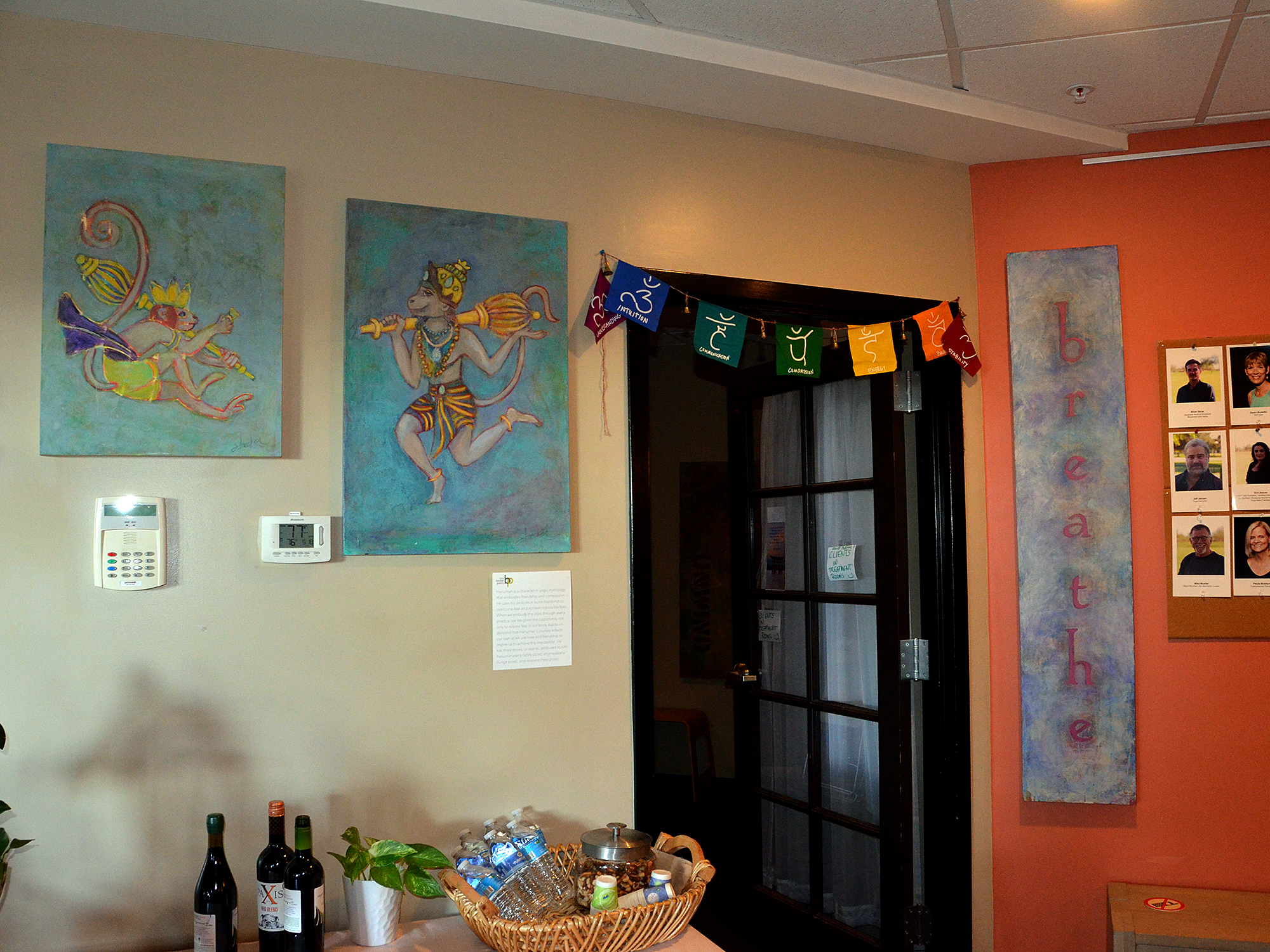 2018-PAINTING_harumi-reception_wall-3+4.jpg