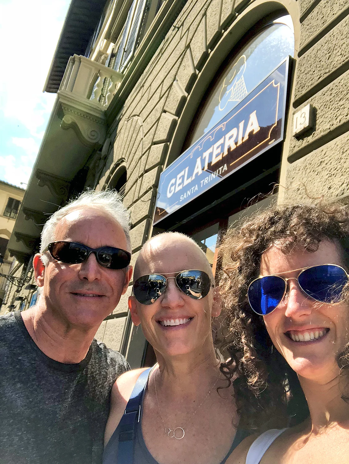 2018 ITALY_firenze_dave_sara_dana_gelato.jpg