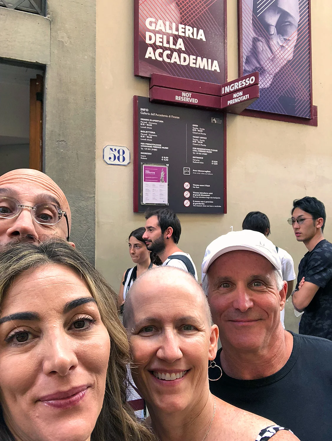 2018-ITALY_firenze_accademia_david_sara_lisa_ted_.jpg