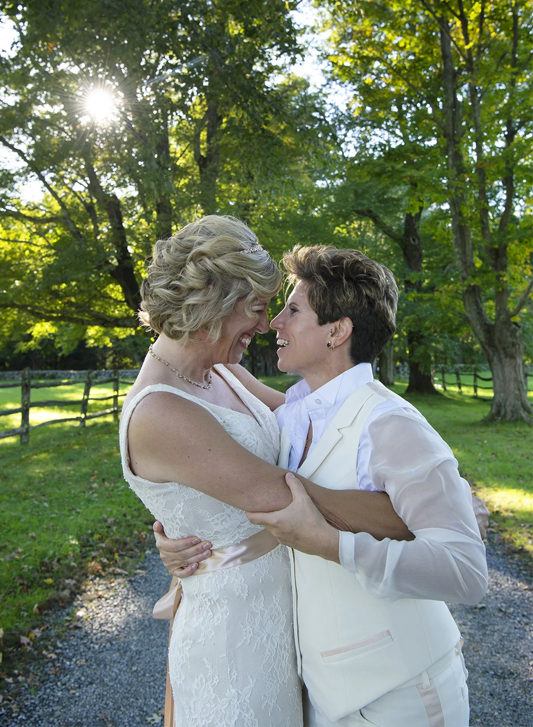 DANA'S SELECTS GALLERY Images are close to final quality and are recommended as shown.  Feel free to Social-Share individual photos or the entire gallery. Please do not crop any photos. Kindly tag @danasiles on Facebook &amp; Instagram.  This galler…