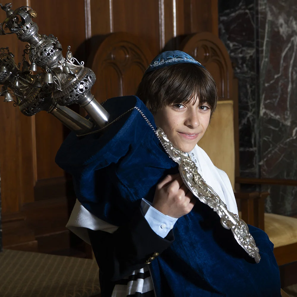 DANA'S SELECTS GALLERY Images are close to final quality and are recommended as shown.  Feel free to Social-Share individual photos or the entire gallery. Please do not crop any photos. Kindly tag @danasiles on Facebook &amp; Instagram.  This galler…