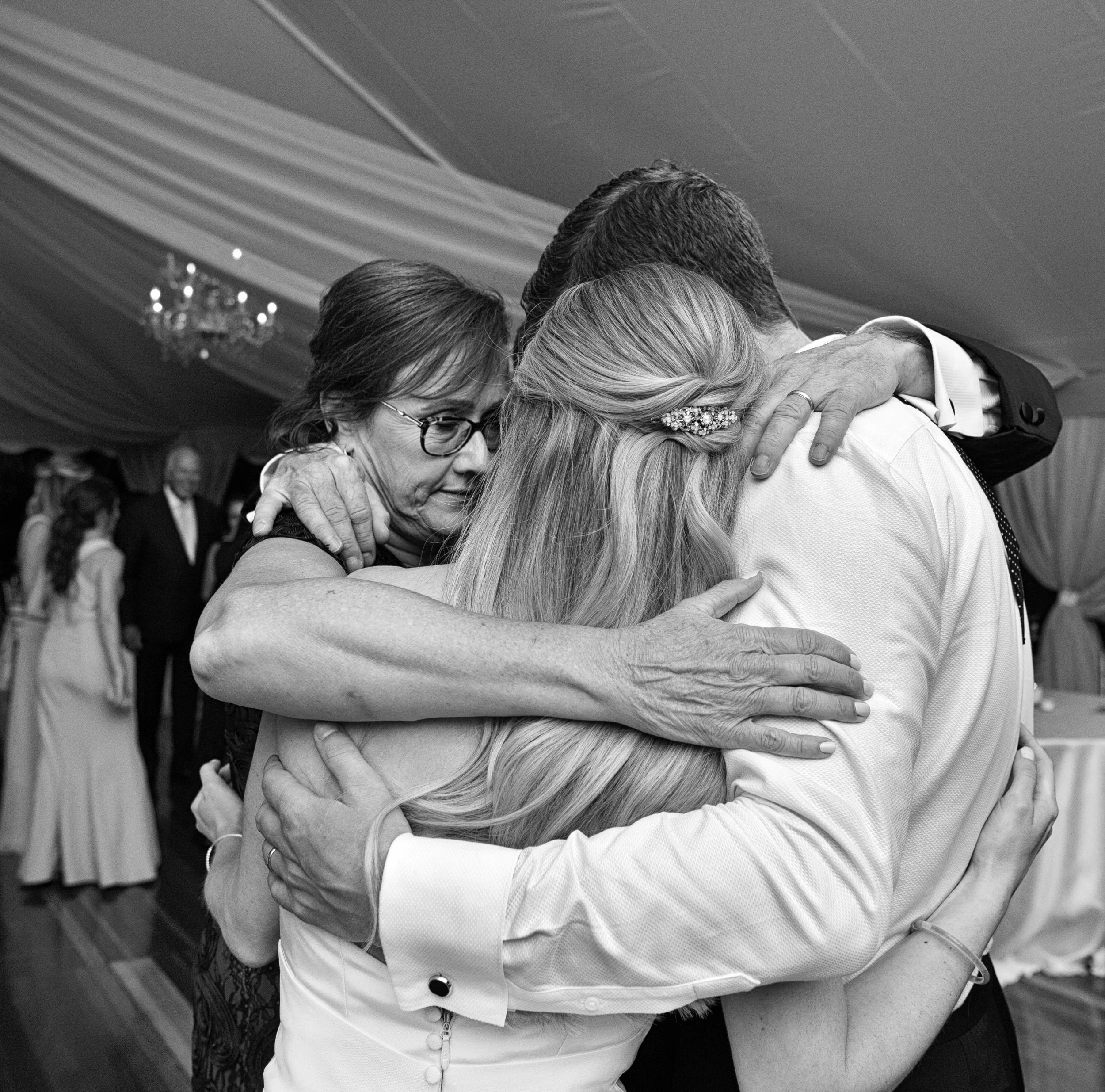 200912_OliviaColin_1039-BW.jpg