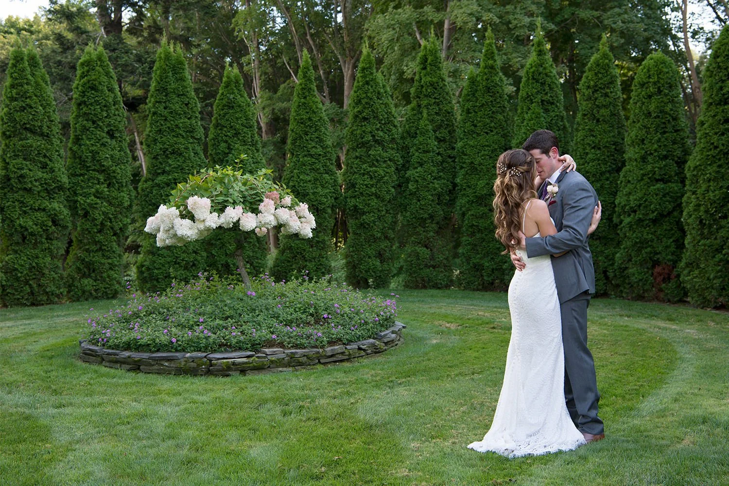 ELIZABETH & GREGORY'S WEDDING