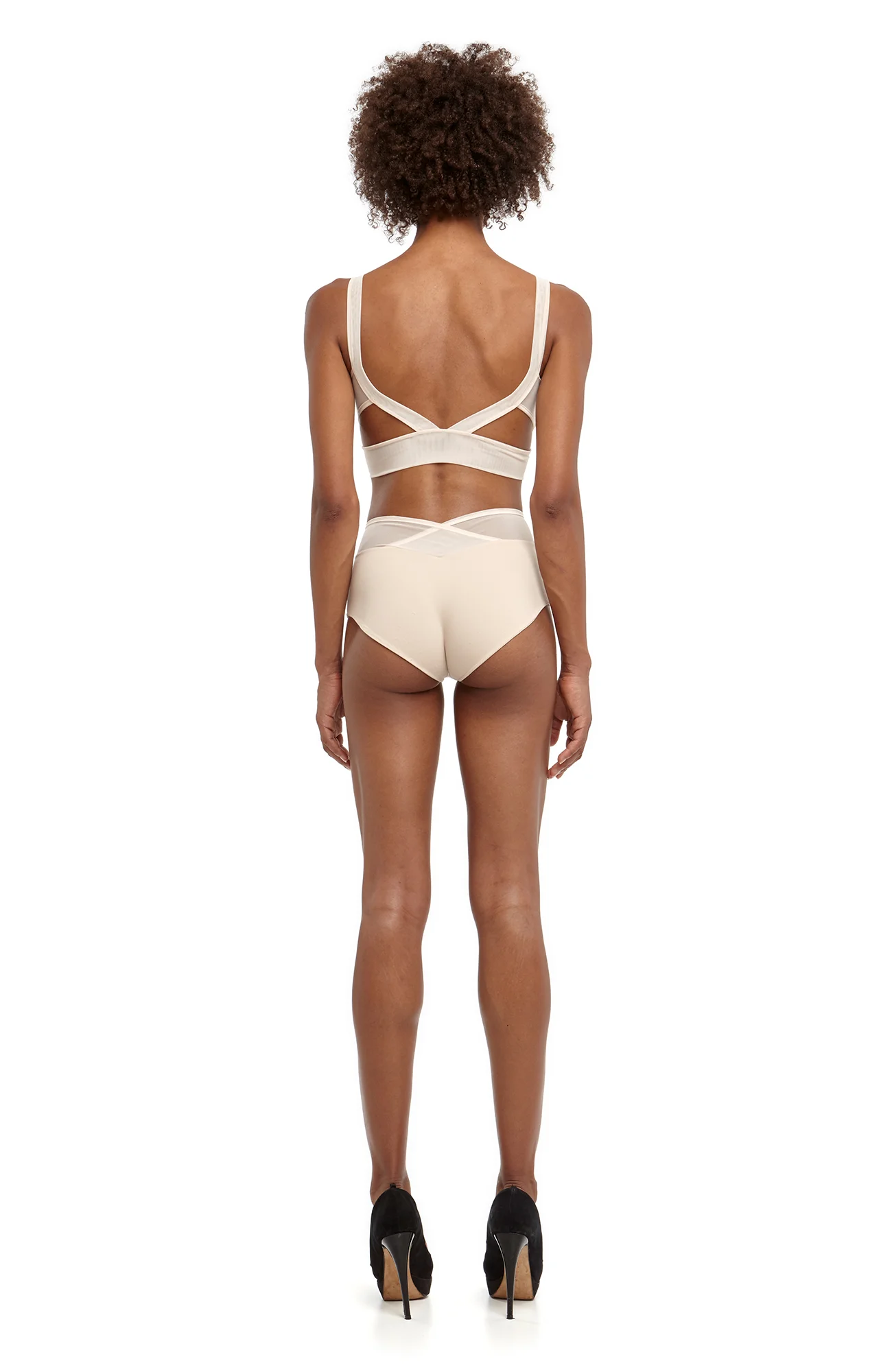 Form_Bra_Brief_powder-bk_web.jpg