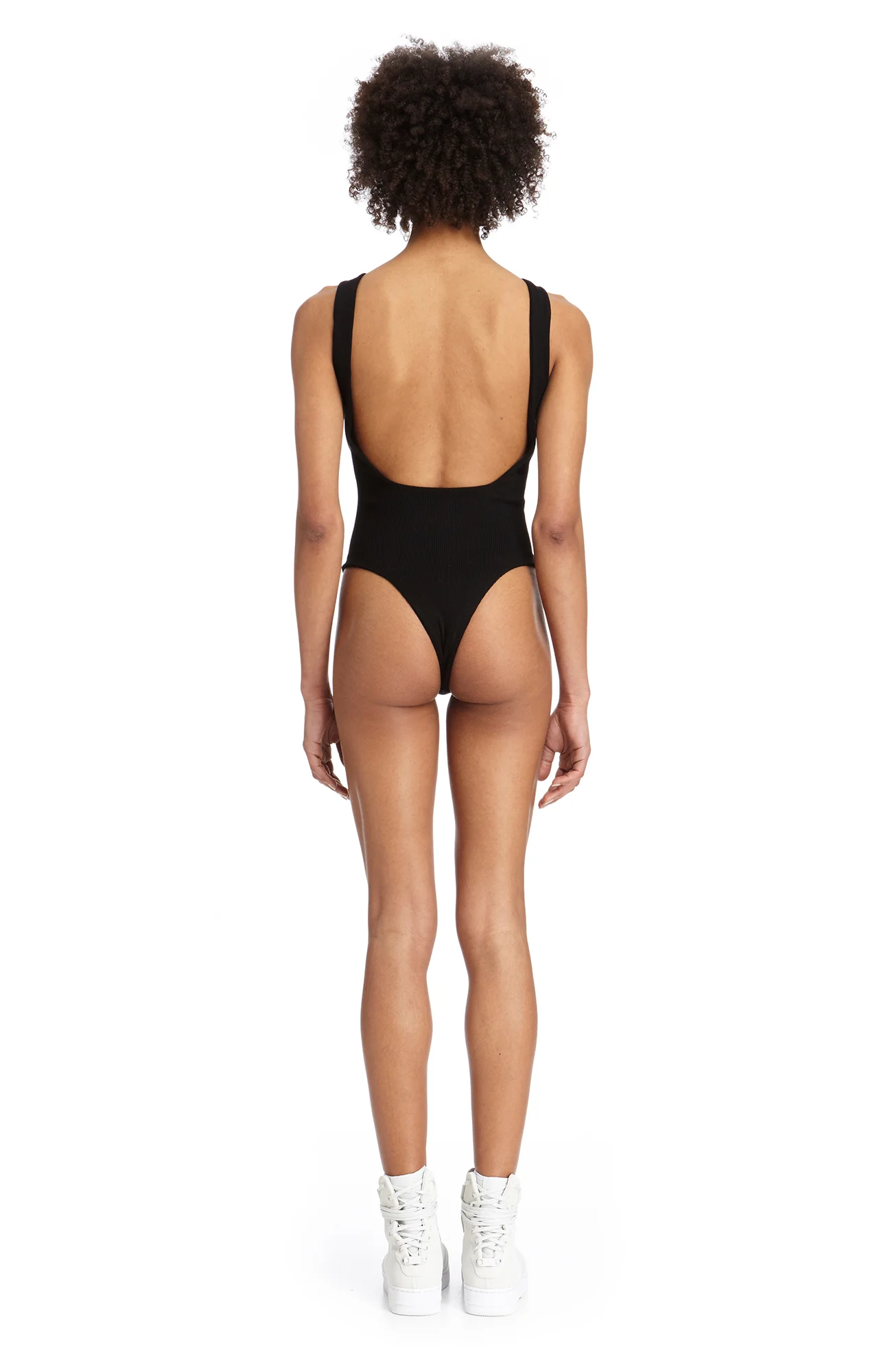 Chiron_Body-bk_web.jpg