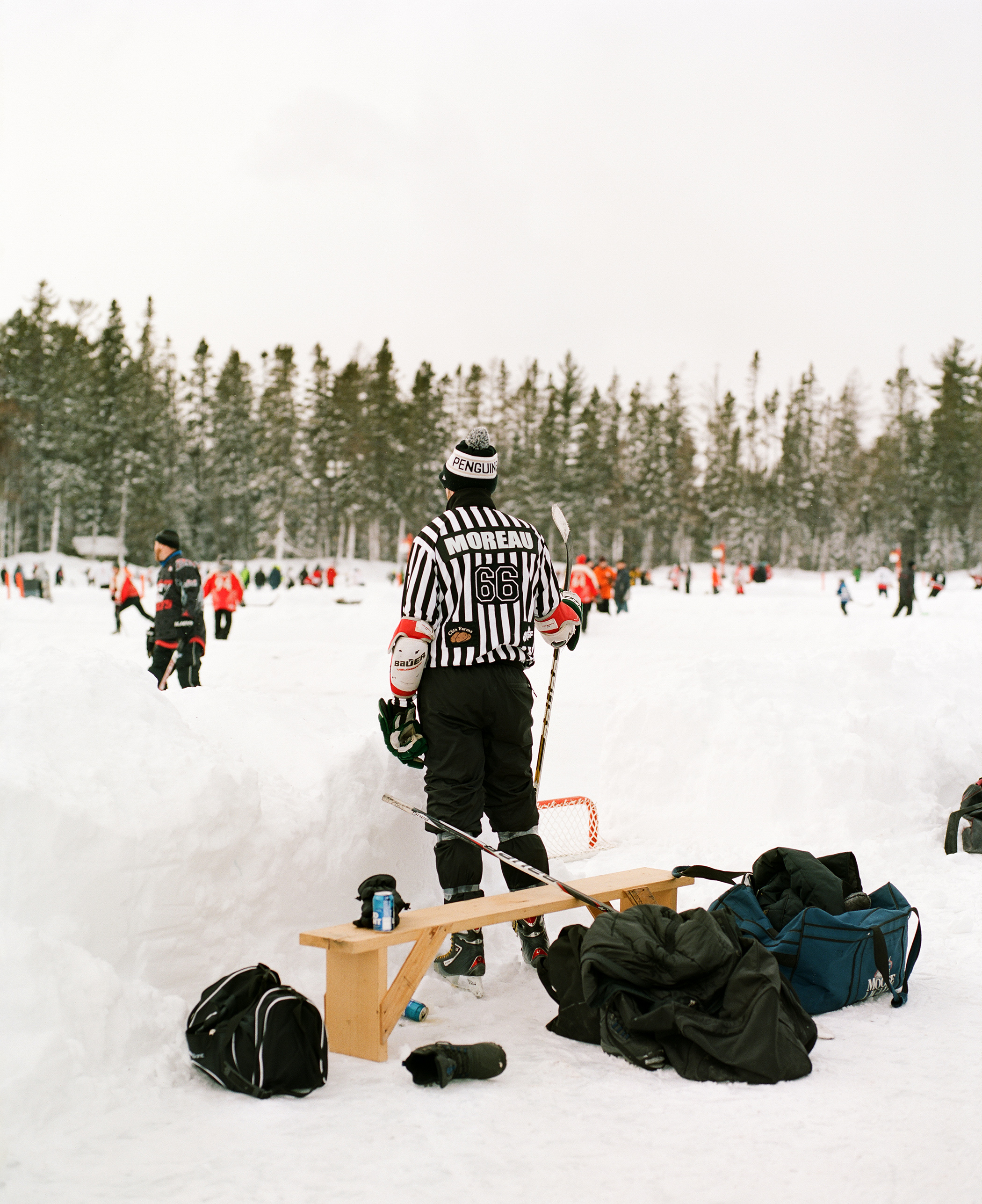 205.EnRoute-PondHockeyFilm_662.jpg