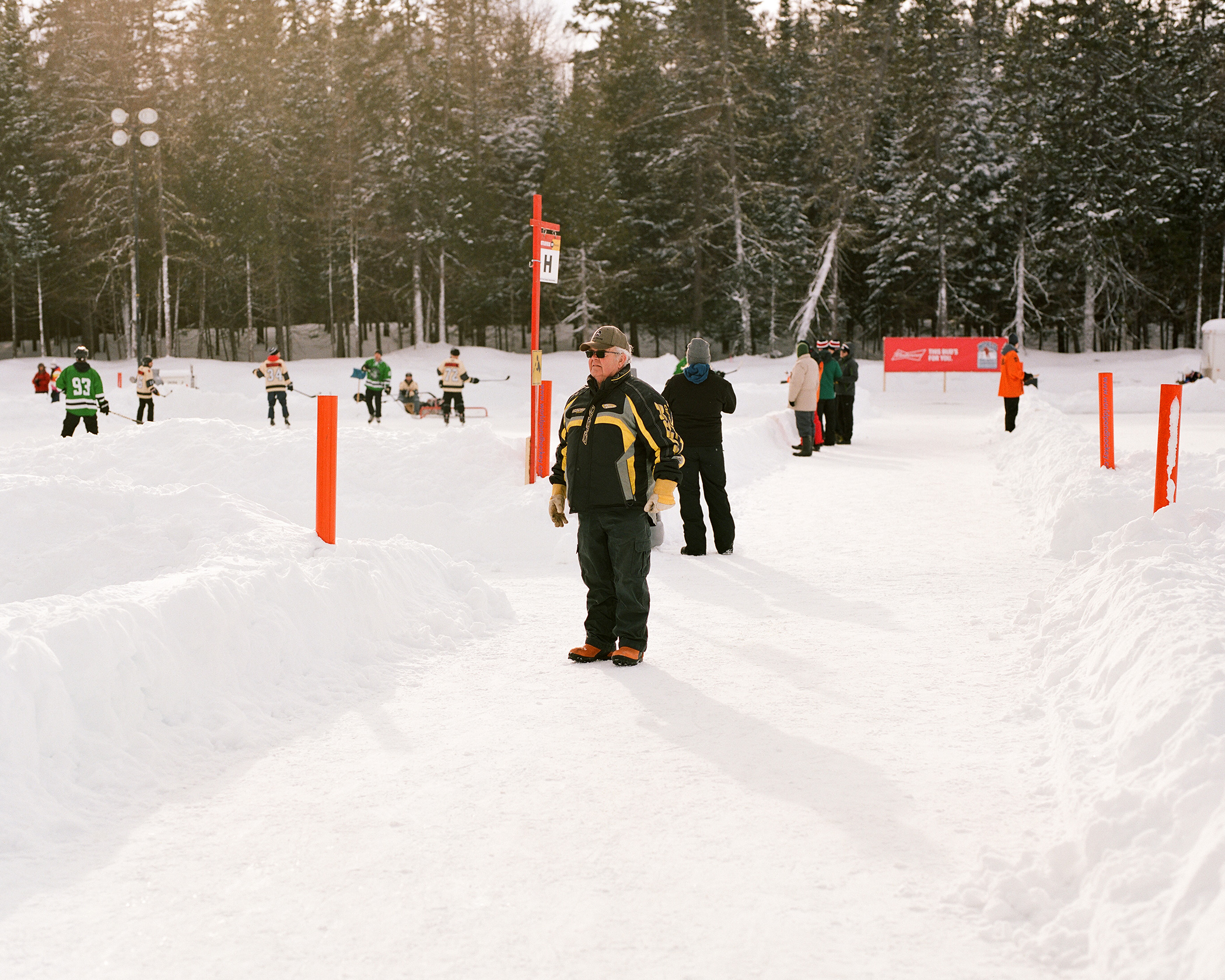 205.EnRoute-PondHockeyFilm_651.jpg