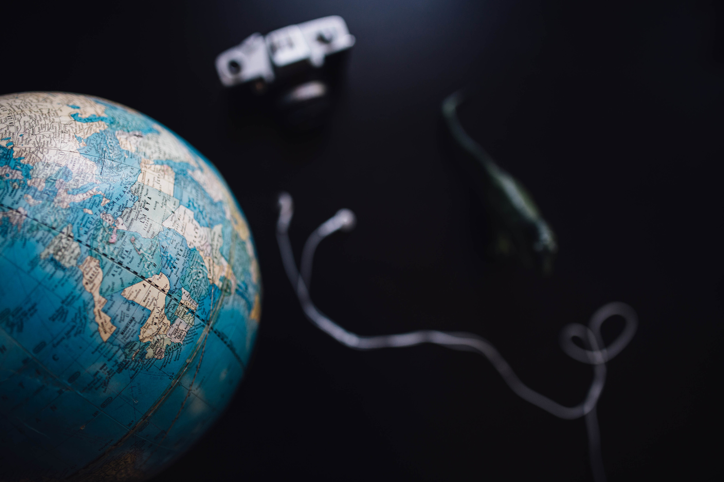 A. globe.jpg