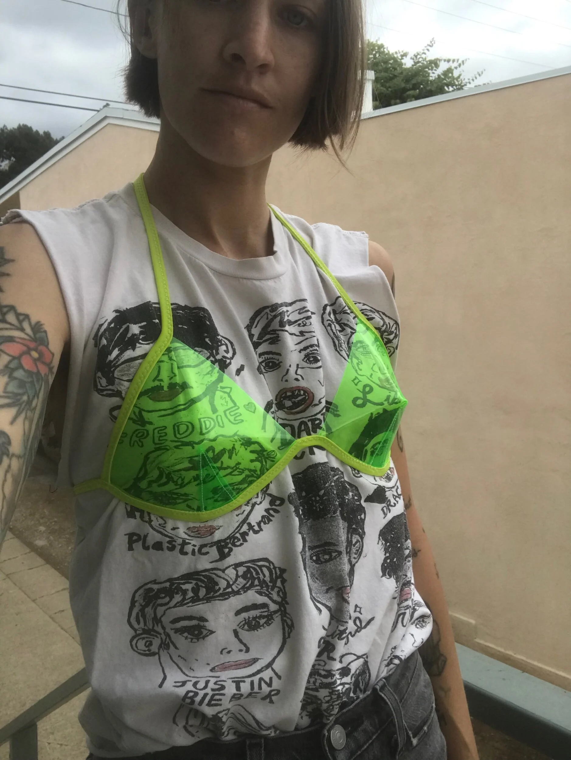 AE699BE0-58F5-4F58-B5F0-EDAAB805EBC8