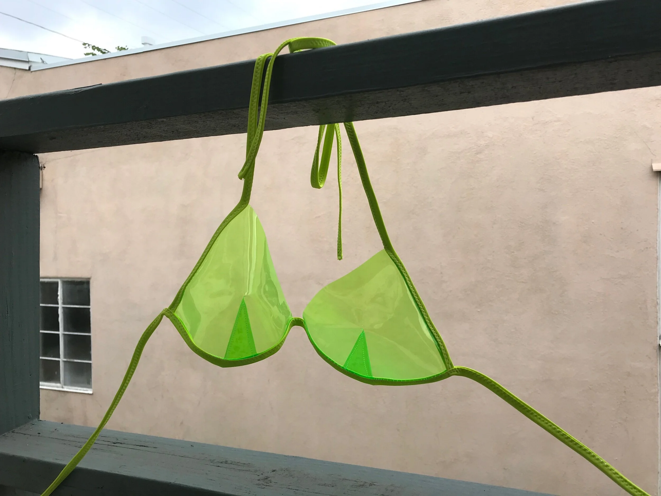 48D9F293-2AE4-4E70-B2E8-B275ACFCC7E2