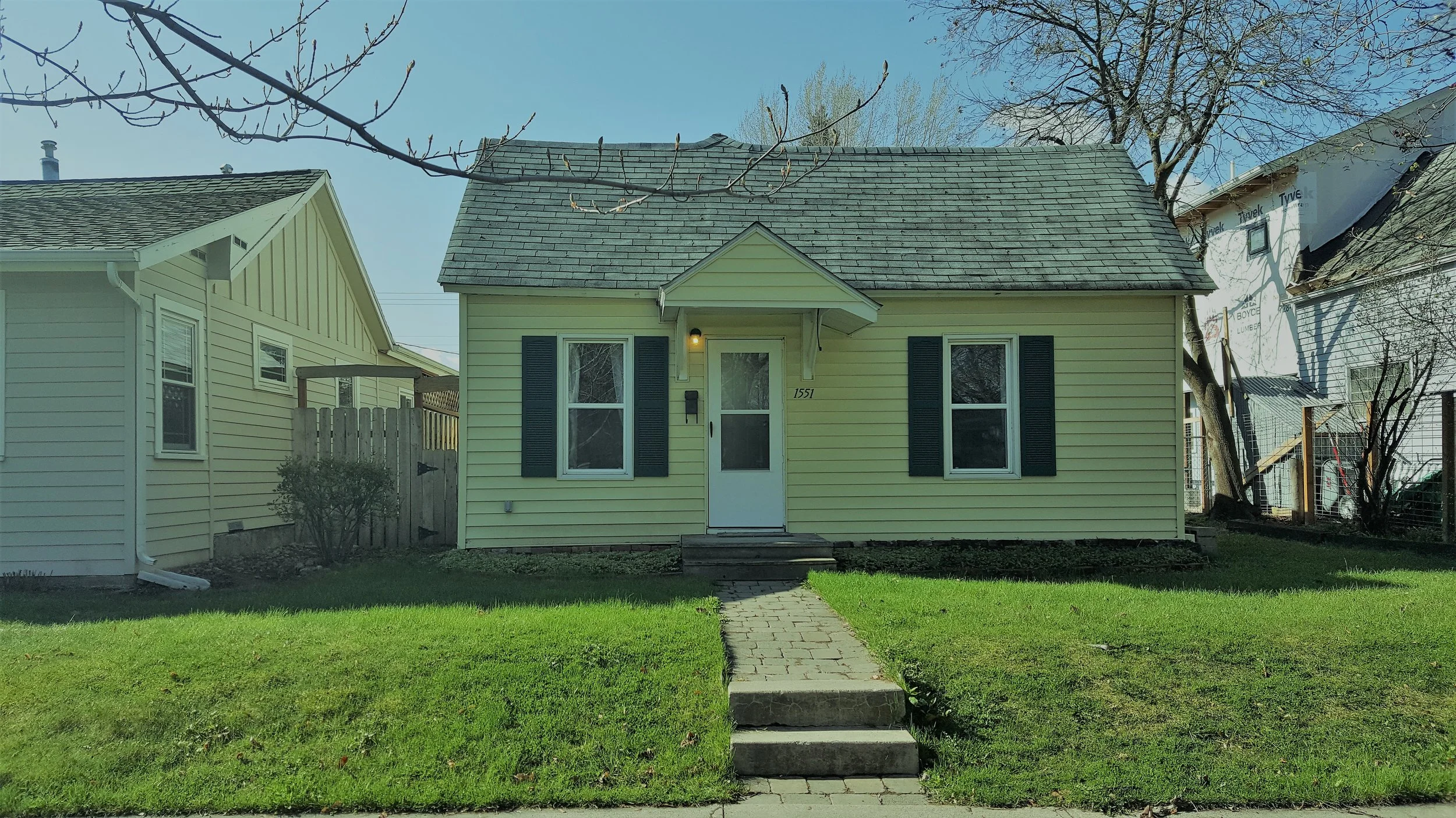 Front 4th St.jpg