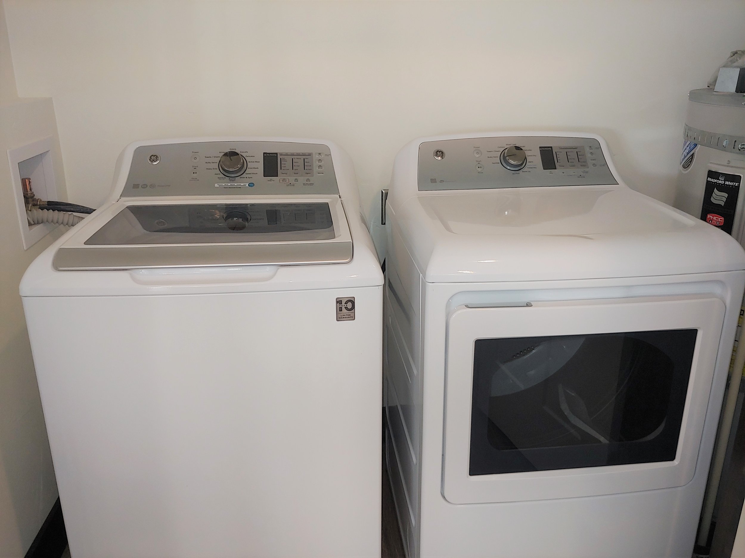 Washer and Dryer (2).jpg
